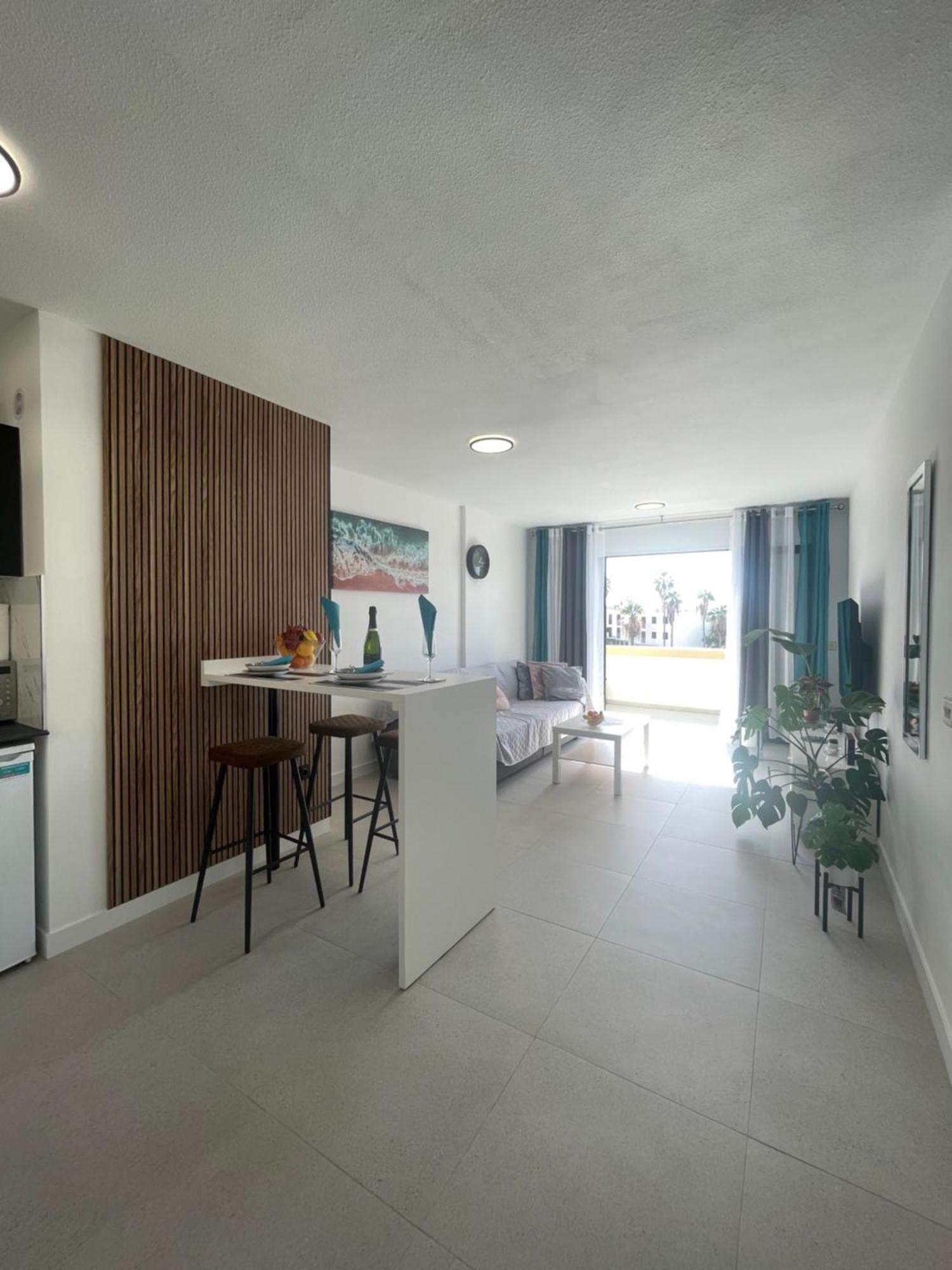 Royal View Apartment - Playa De Las Americas Exterior photo